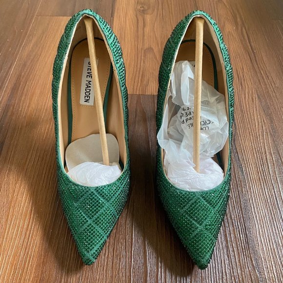 Steve Madden Vala emerald green rhinestone crystal pointed toe heels pumps - Picture 2 of 7